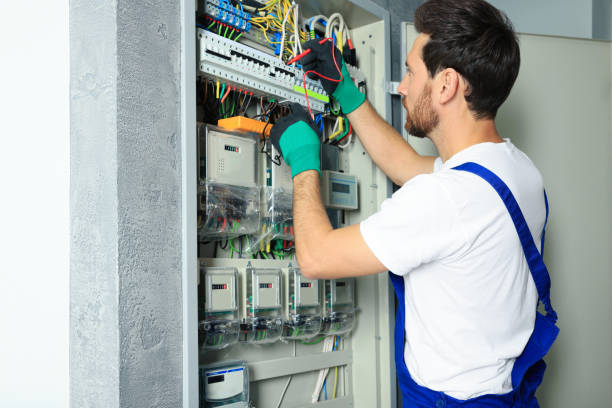 Best Local Electrician Companies  in Fresno, CA