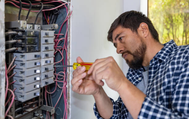 Best Emergency Electrical Repair  in Fresno, CA